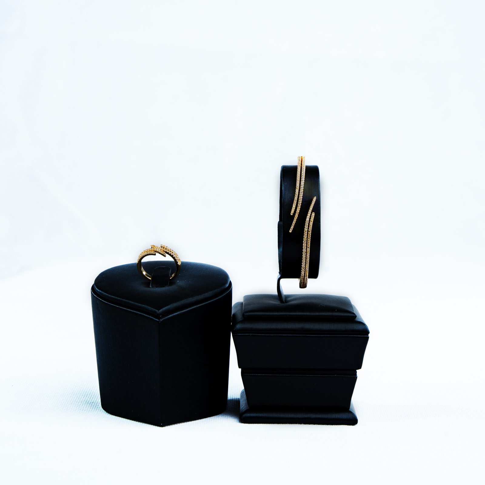 127 Golden Streak - Image 1