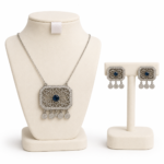 Sophisticated Chain Necklace Set