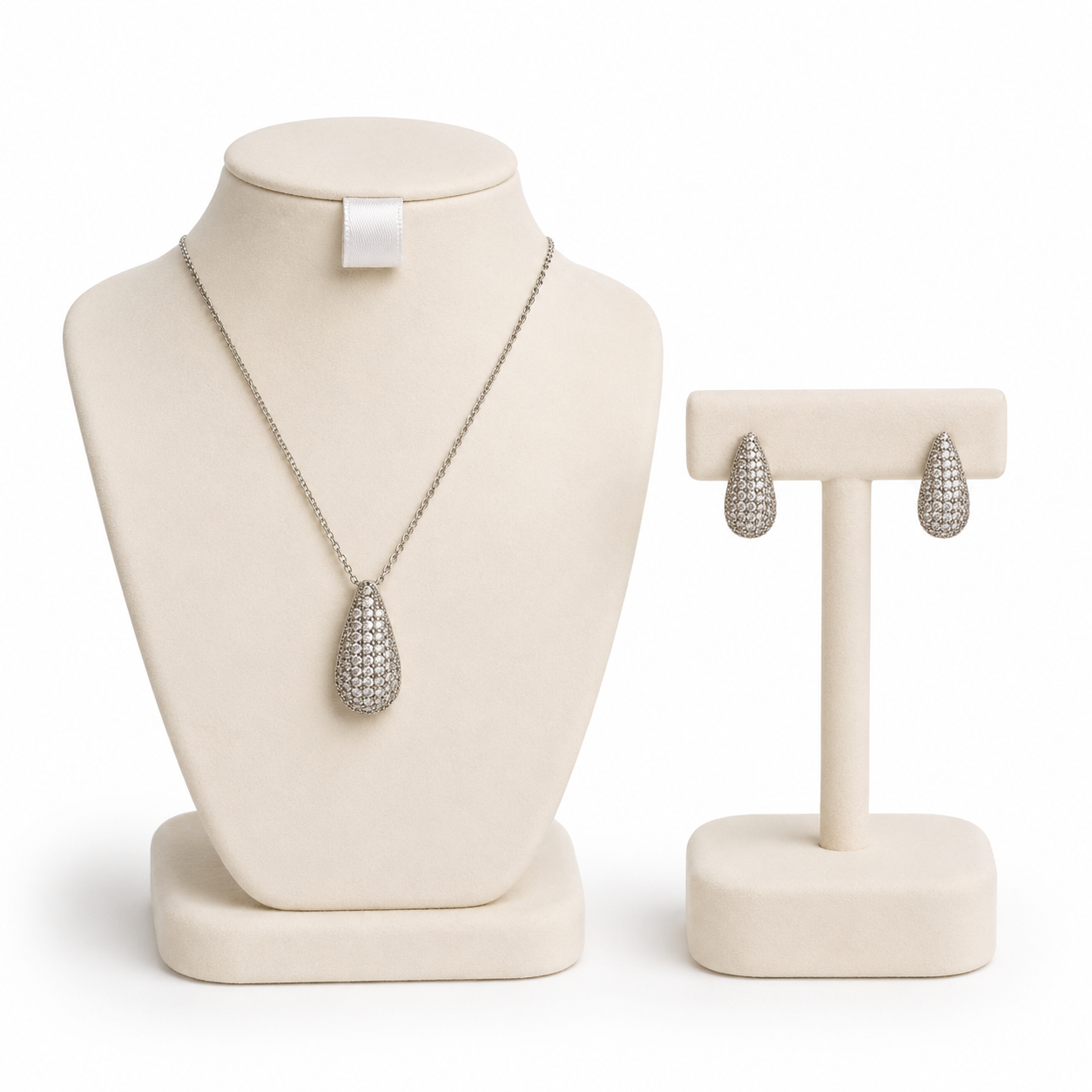 bellaciao-jewelry-set (15) Romantic Pearl Strand Set - Image 1