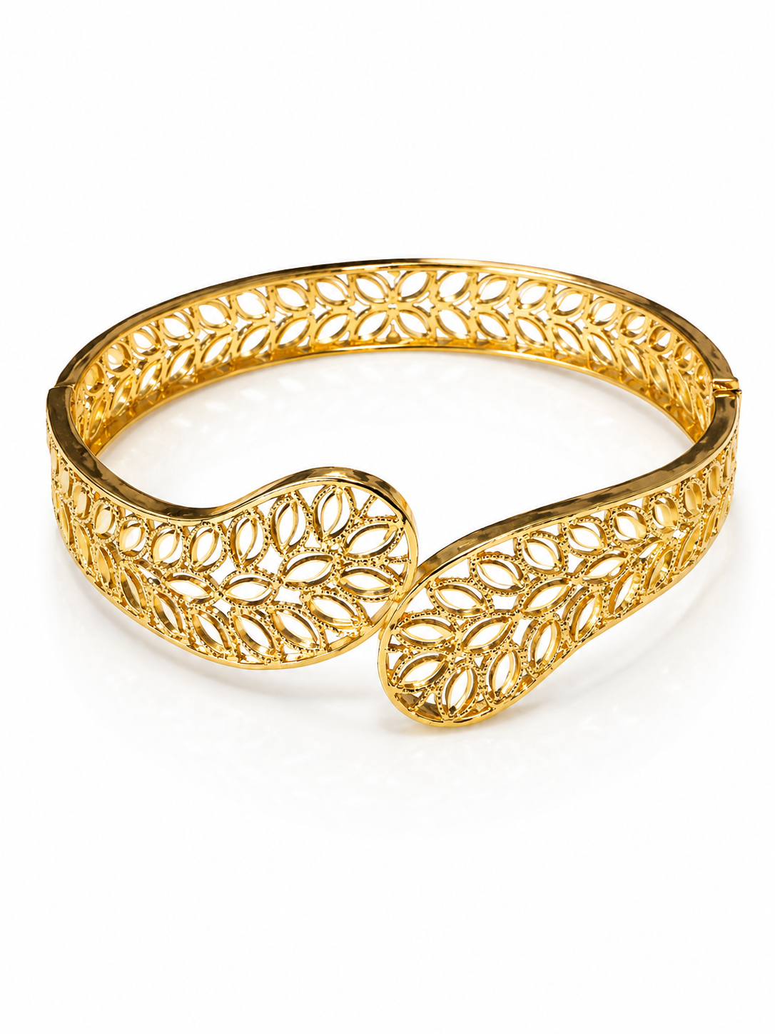BR039 Wren Gold Leaf Bracelet - Image 1